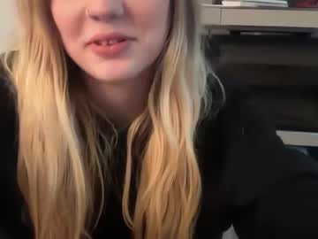 webcam girl toriwells1 capture image #151537
