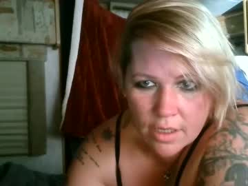 Sex cam beauty thickthighsdarkeyes
