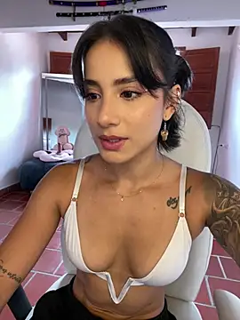 Stripchat sex cam Ale_Lewis
